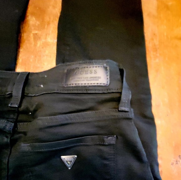 NEW Guess jeans - Picture 6 of 9